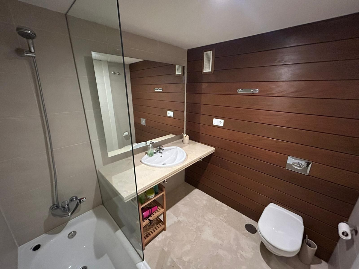 Appartement te koop in Manilva | 3 slaapkamers H5117788