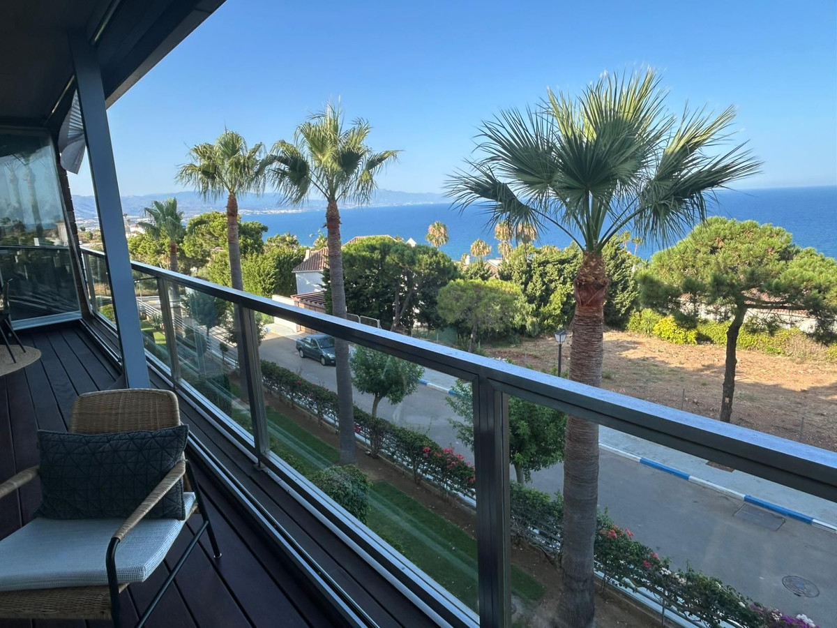 Appartement te koop in Manilva | 3 slaapkamers H5117788