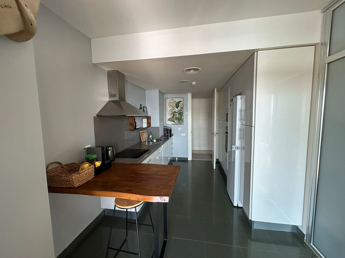 Appartement te koop in Manilva | 3 slaapkamers H5117788
