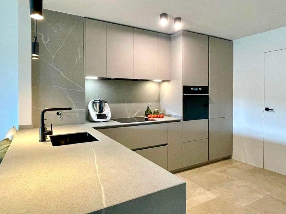Appartement te koop in Manilva | 2 slaapkamers H5121505