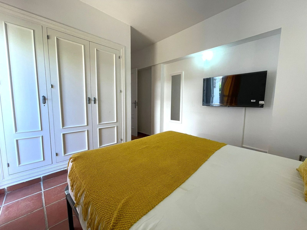 Appartement te koop in Manilva | 2 slaapkamers H5123818
