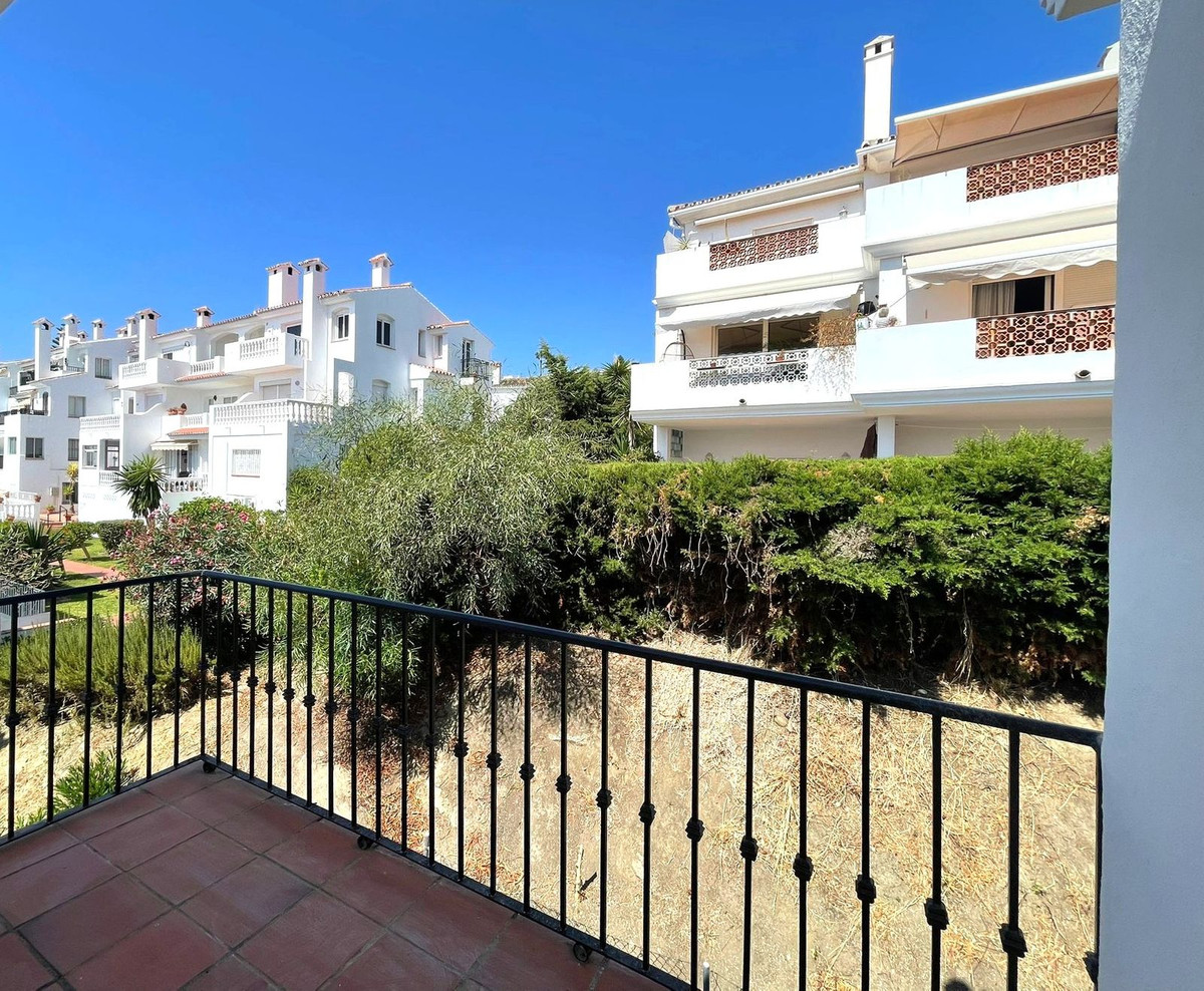 Appartement te koop in Manilva | 2 slaapkamers H5123818