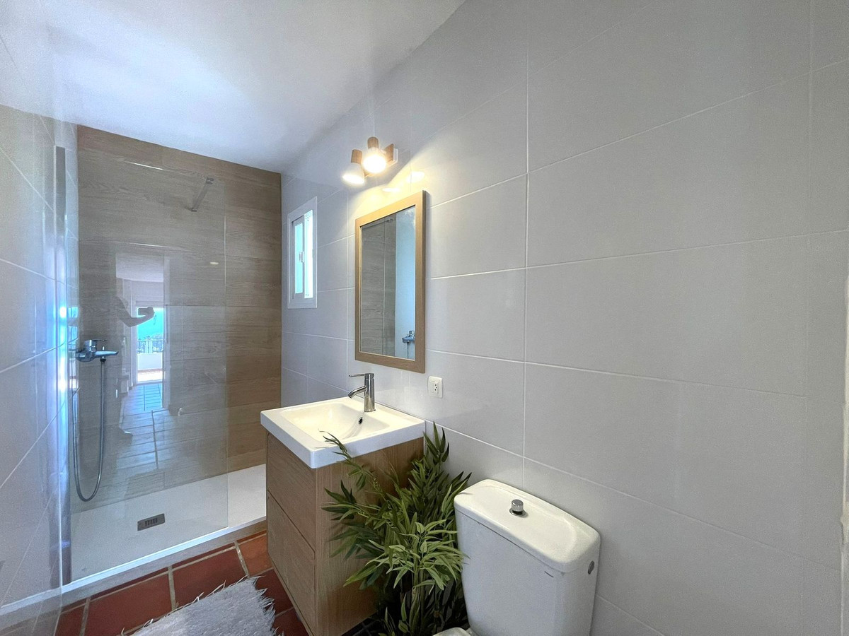 Appartement te koop in Manilva | 2 slaapkamers H5123818