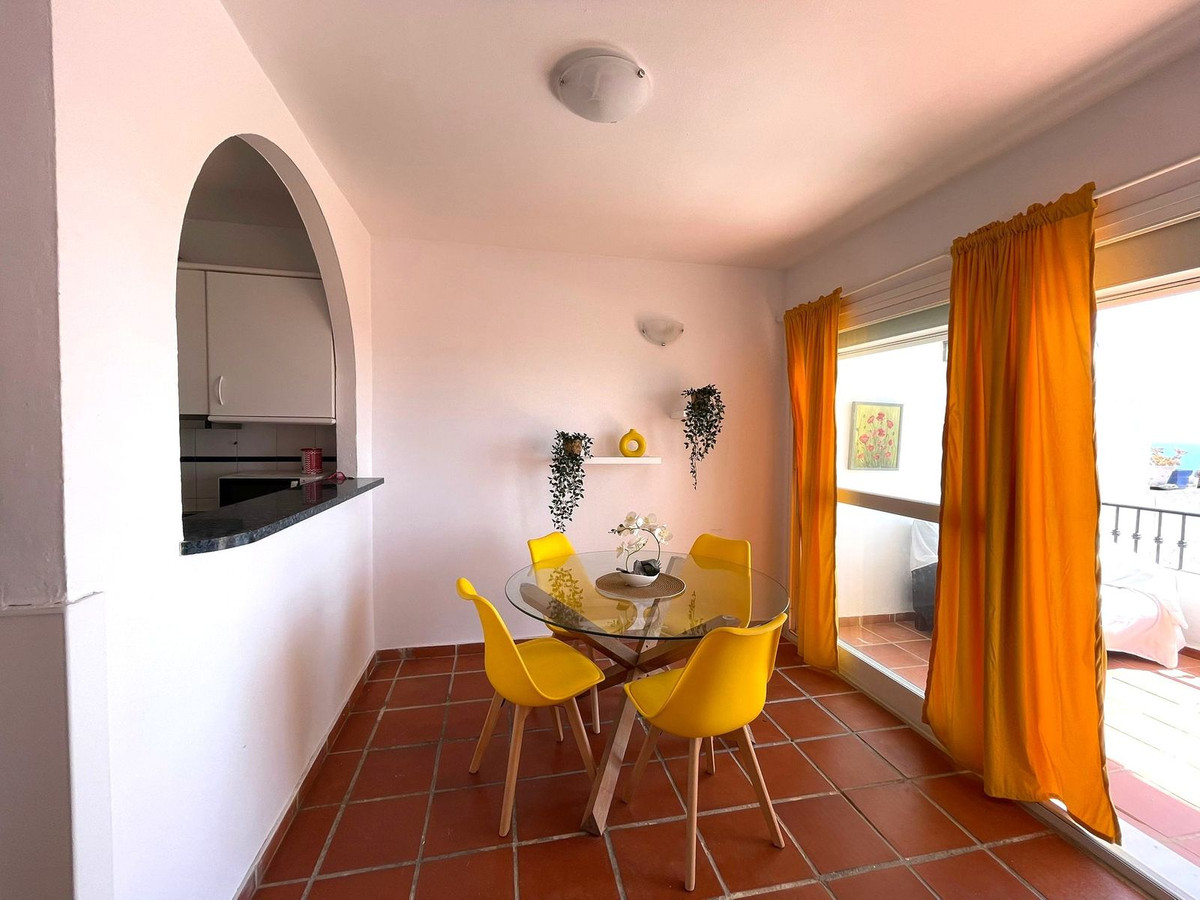 Appartement te koop in Manilva | 2 slaapkamers H5123818