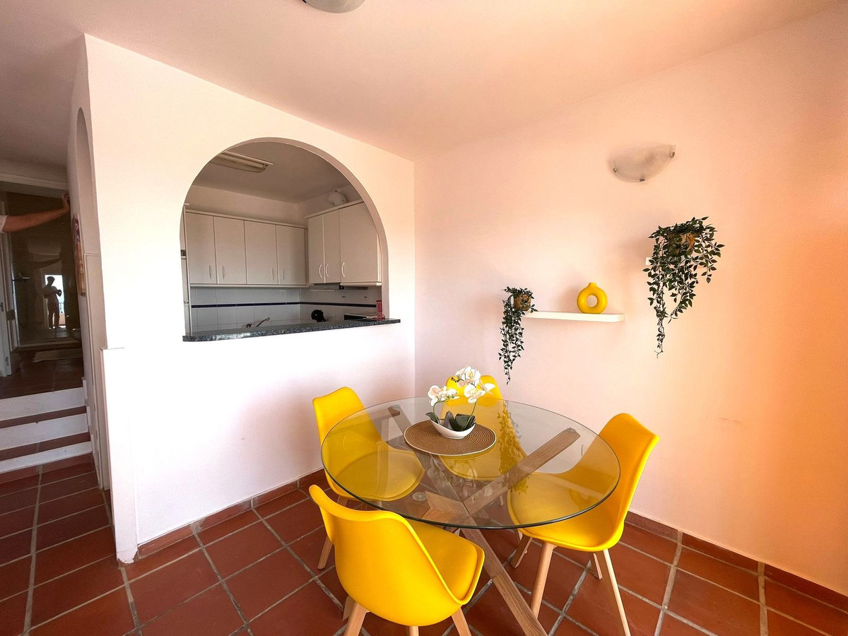 Appartement te koop in Manilva | 2 slaapkamers H5123818