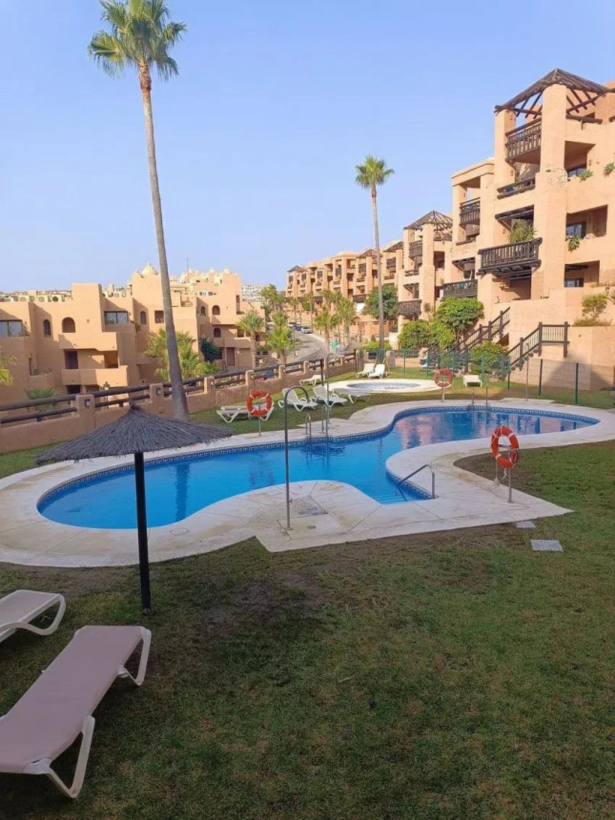 Appartement te koop in Manilva | 2 slaapkamers H5126191