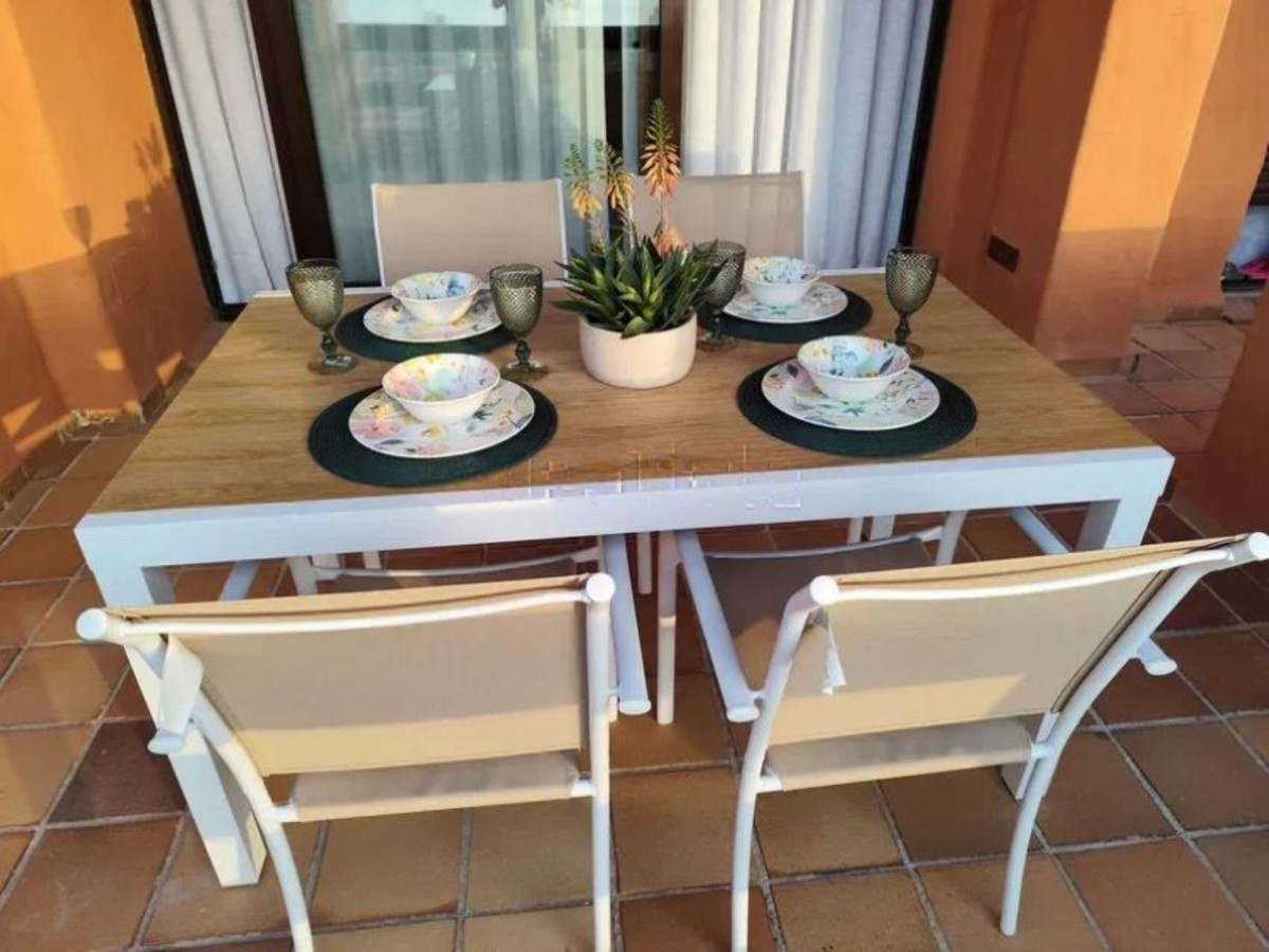 Appartement te koop in Manilva | 2 slaapkamers H5126191