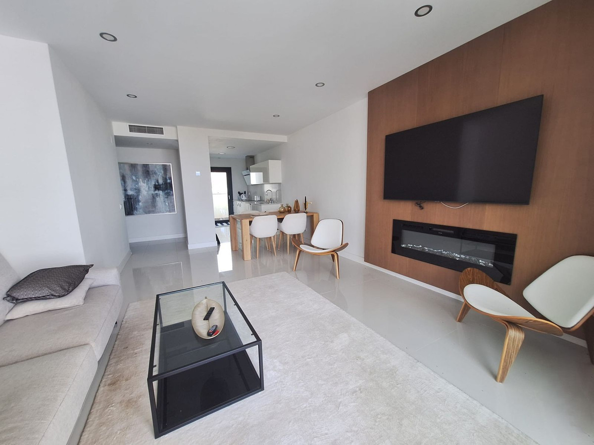 Appartement te koop in Manilva | 2 slaapkamers H5127223