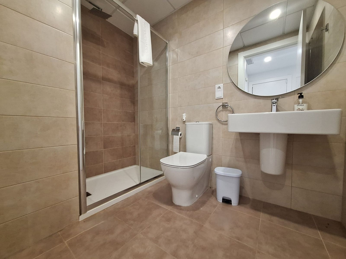 Appartement te koop in Manilva | 2 slaapkamers H5127223