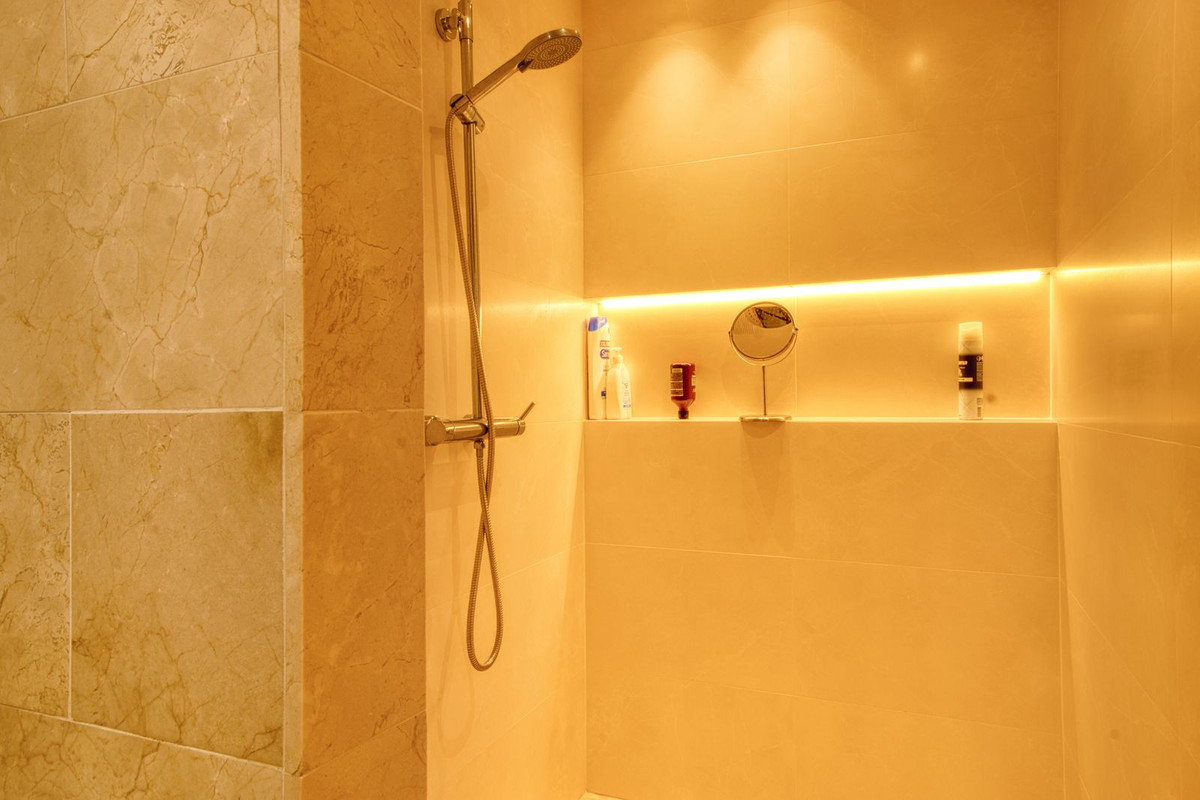 Appartement te koop in Manilva | 2 slaapkamers H5127271