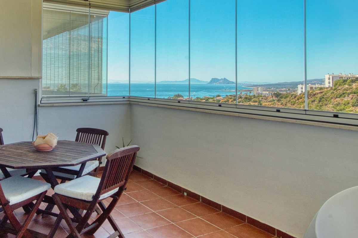 Appartement te koop in Manilva | 2 slaapkamers H5127271