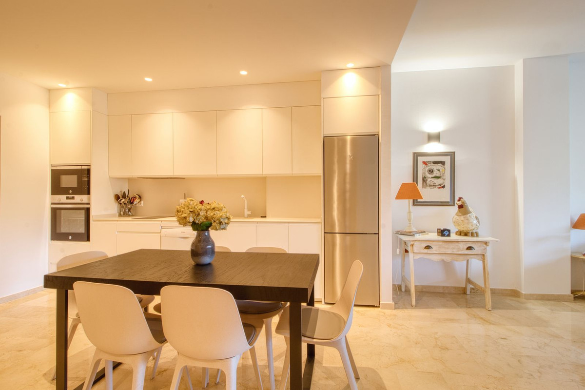 Appartement te koop in Manilva | 2 slaapkamers H5127271