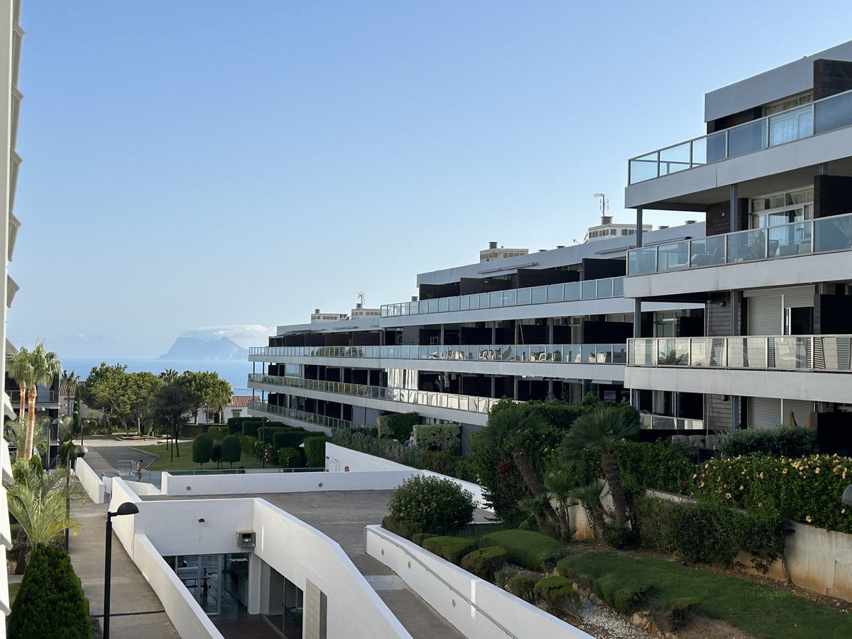 Penthouse te koop in Manilva | 3 slaapkamers H5134405