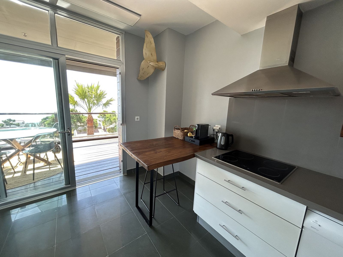 Penthouse te koop in Manilva | 3 slaapkamers H5134405