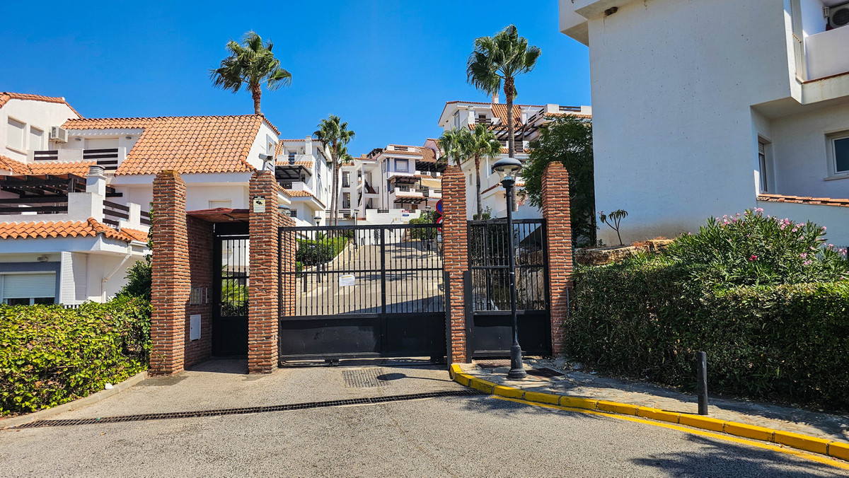 Appartement te koop in Manilva | 3 slaapkamers H5134813