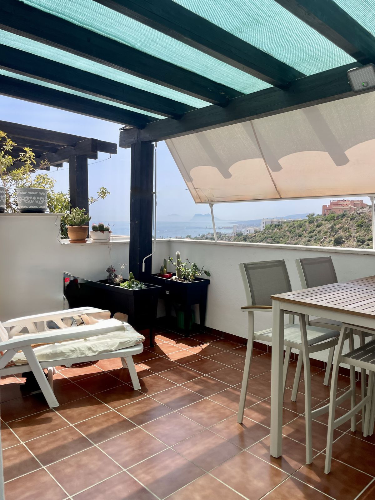 Penthouse te koop in Manilva | 2 slaapkamers H5136499