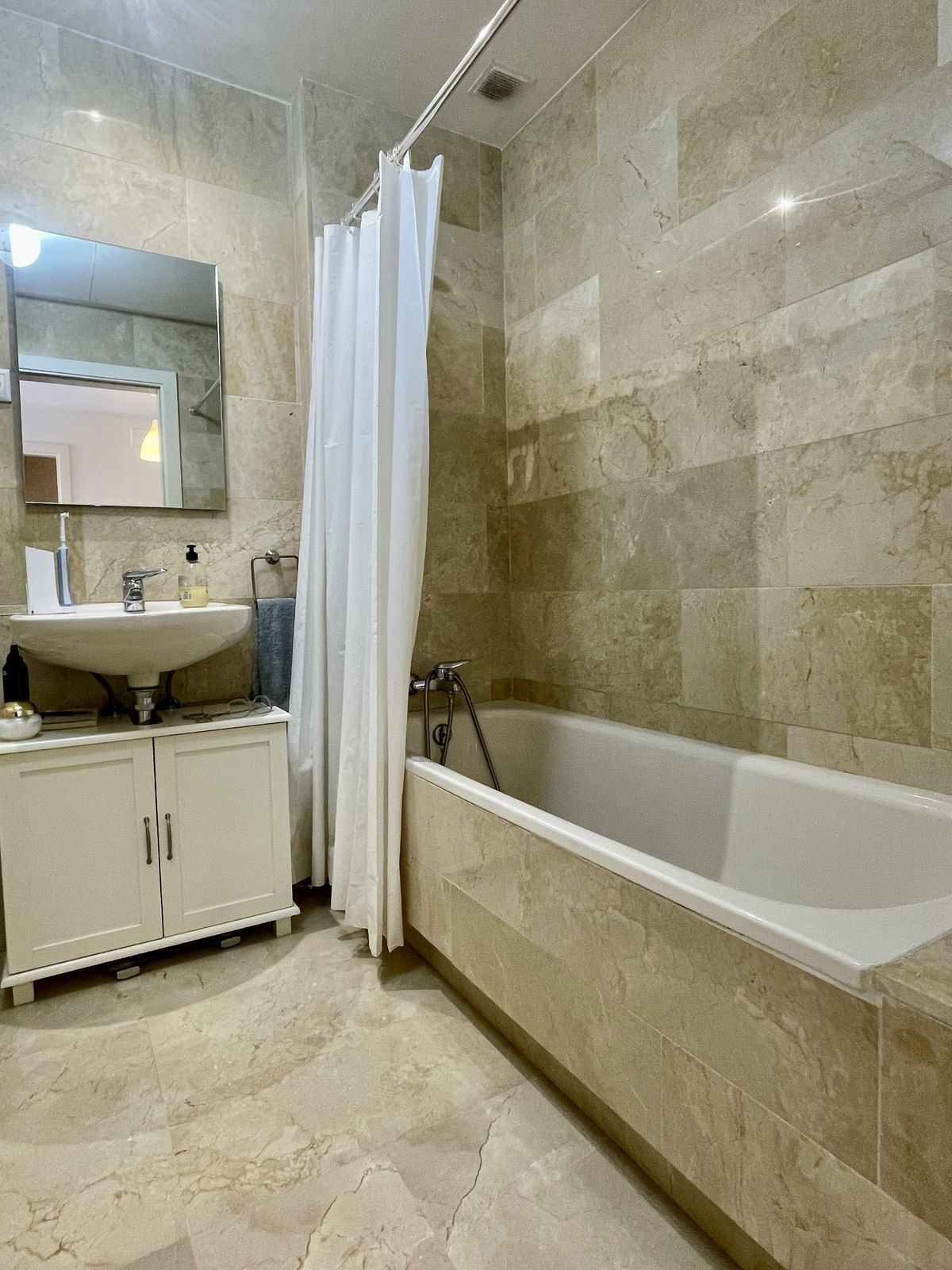 Penthouse te koop in Manilva | 2 slaapkamers H5136499