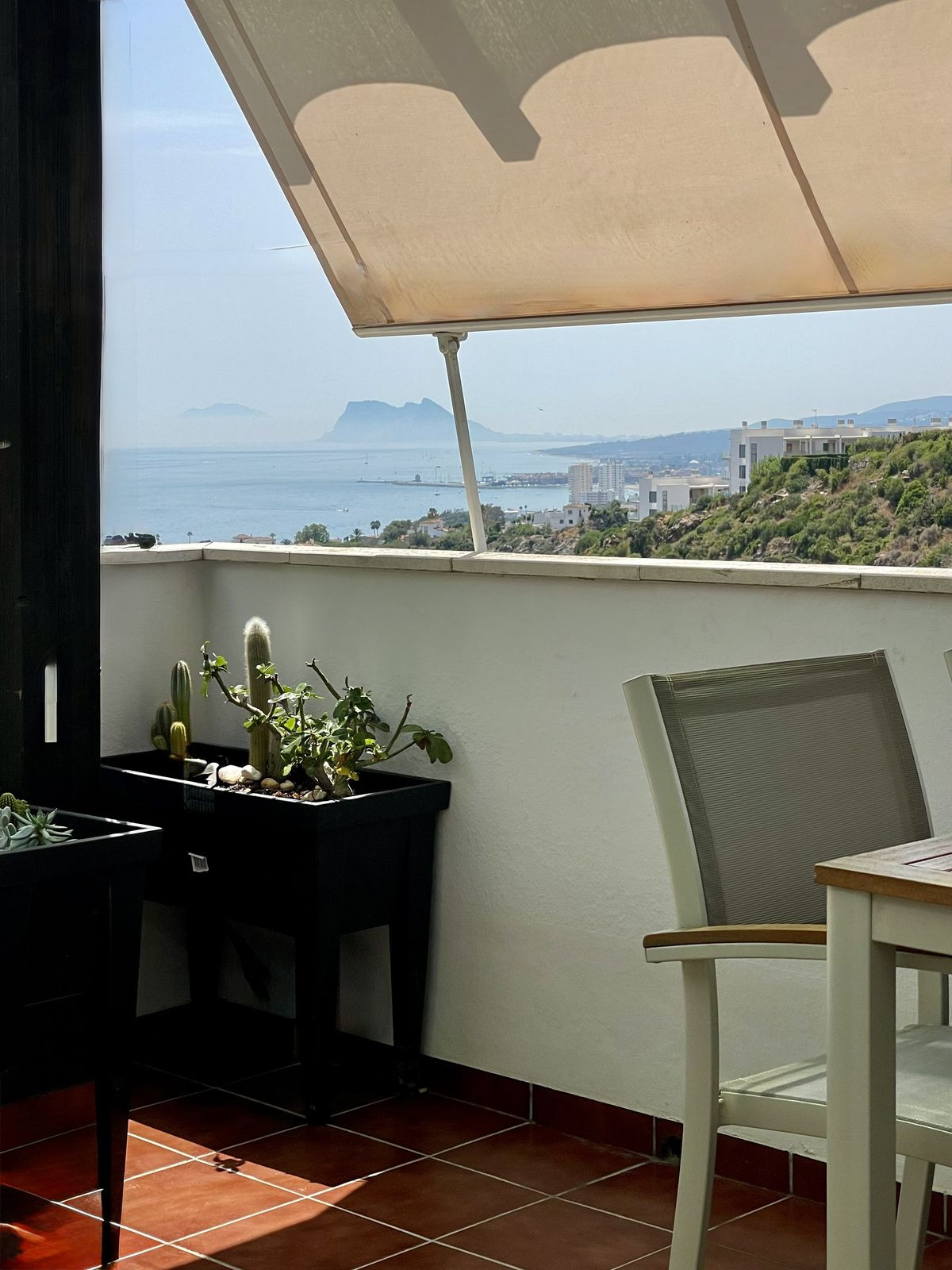 Penthouse te koop in Manilva | 2 slaapkamers H5136499