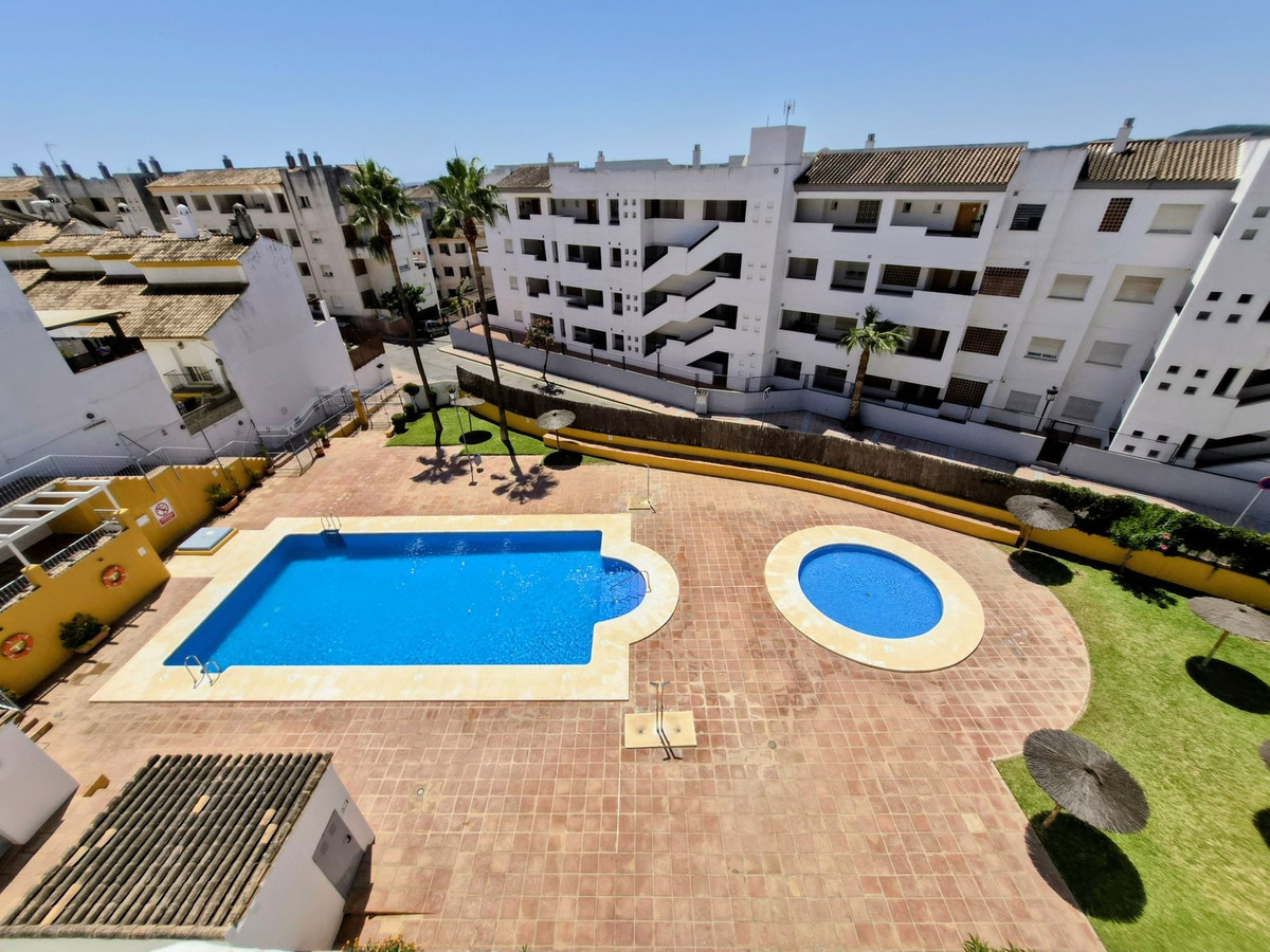 Appartement te koop in Manilva | 3 slaapkamers H5138863