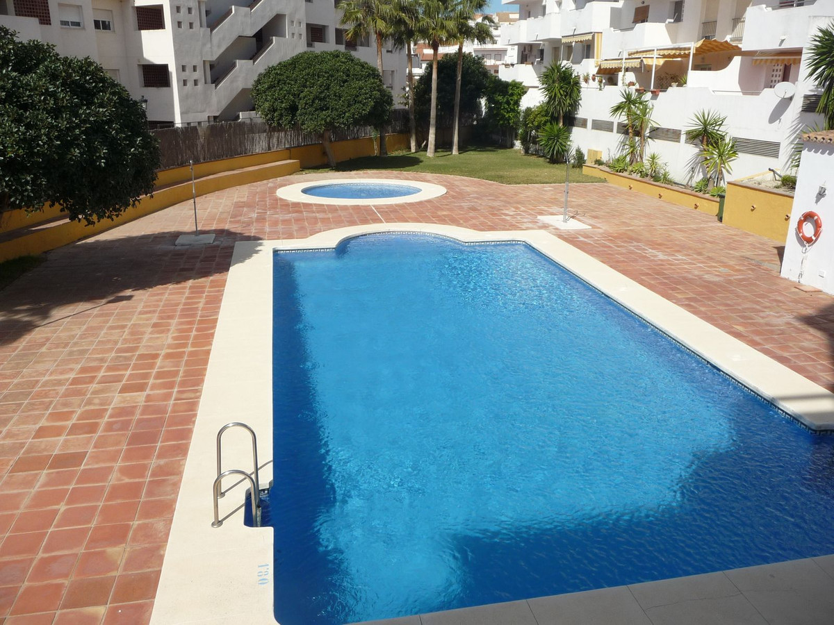 Appartement te koop in Manilva | 3 slaapkamers H5138863