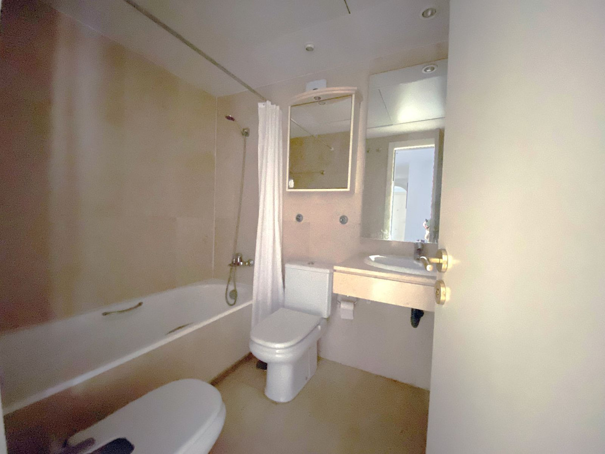 Appartement te koop in Manilva | 3 slaapkamers H5149918