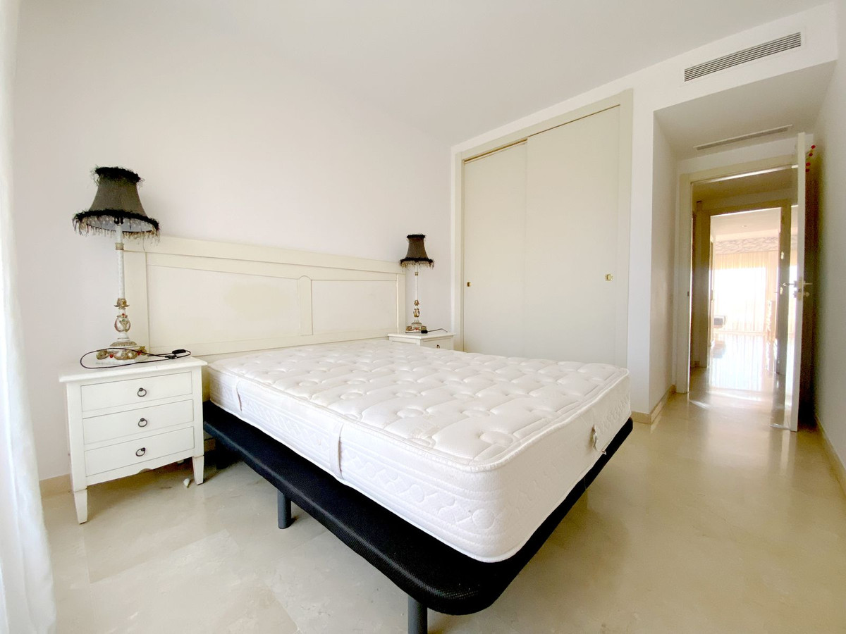 Appartement te koop in Manilva | 3 slaapkamers H5149918