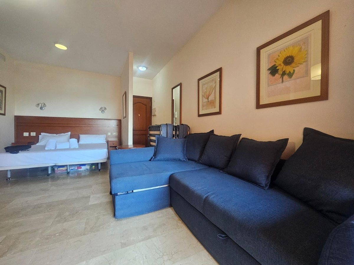 Appartement te koop in Manilva | 0 slaapkamers H5150338