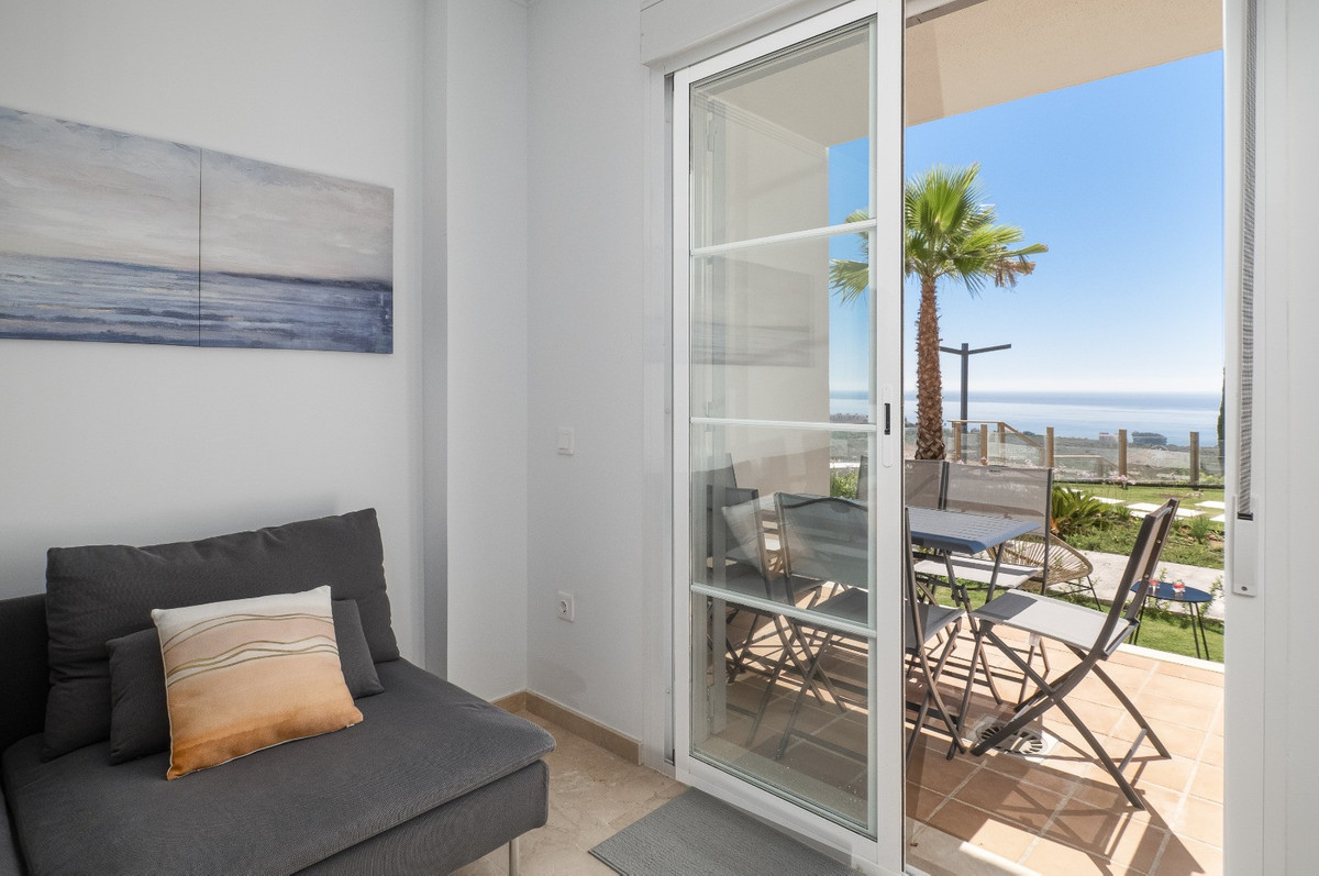 Appartement te koop in Manilva | 3 slaapkamers H5204605