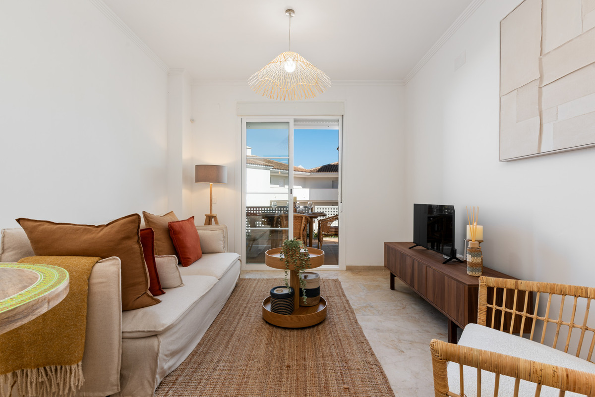 Appartement te koop in Manilva | 2 slaapkamers H5250970