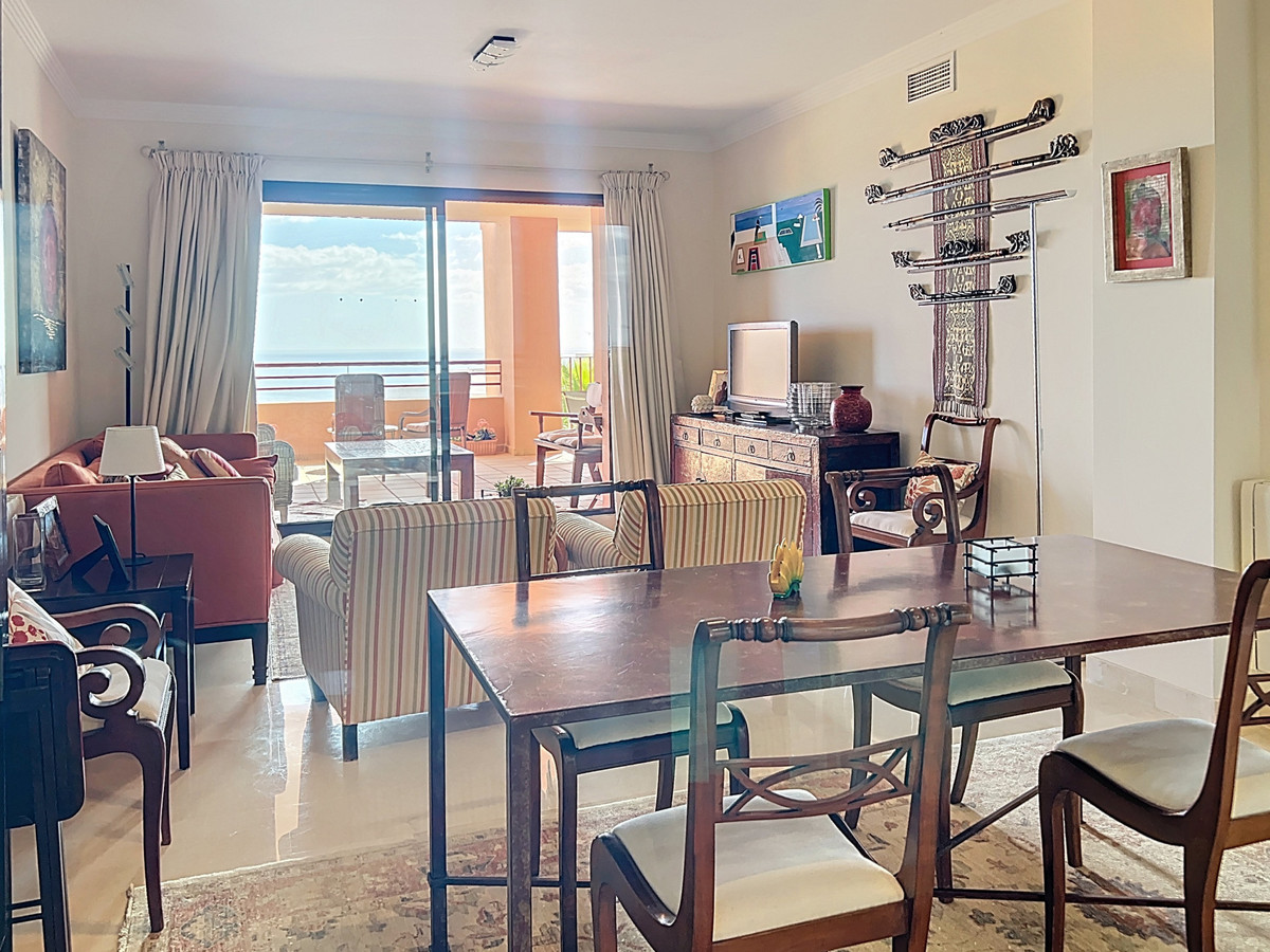 Appartement te koop in Manilva | 2 slaapkamers H5256697