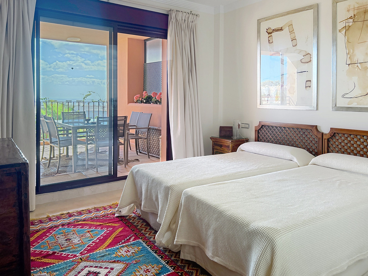 Appartement te koop in Manilva | 2 slaapkamers H5256697