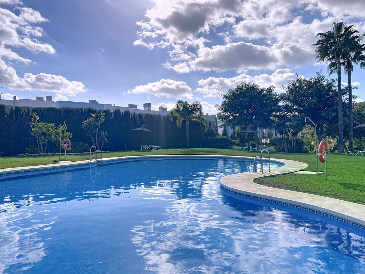 Appartement te koop in Manilva | 2 slaapkamers H5256697