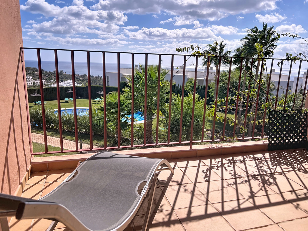 Appartement te koop in Manilva | 2 slaapkamers H5256697