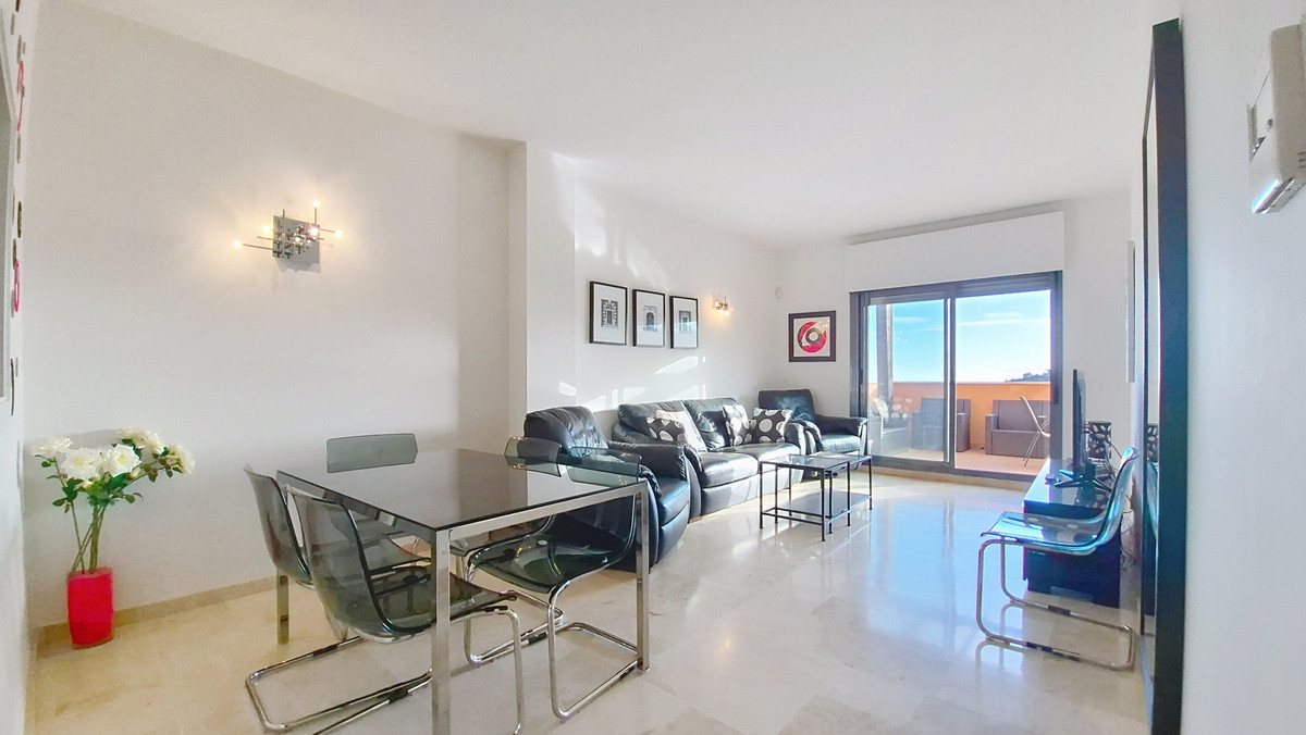 Penthouse te koop in Manilva | 2 slaapkamers H5256703
