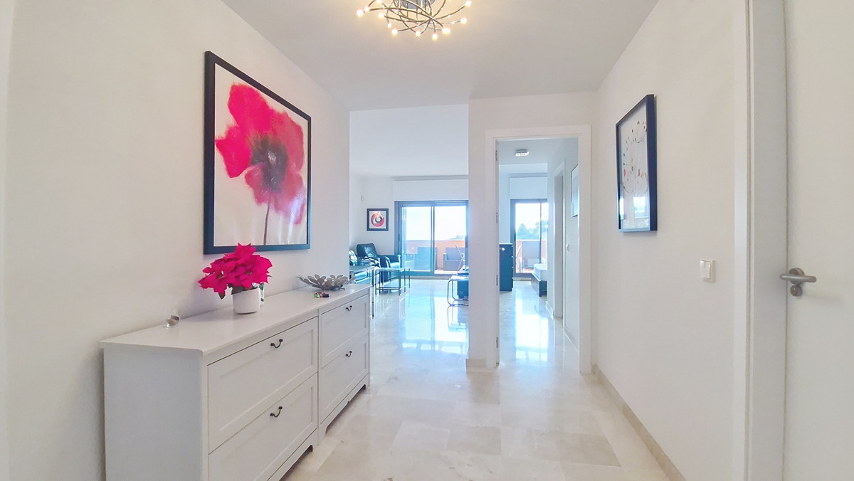 Penthouse te koop in Manilva | 2 slaapkamers H5256703