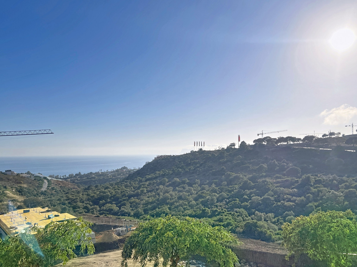 Penthouse te koop in Manilva | 2 slaapkamers H5256703