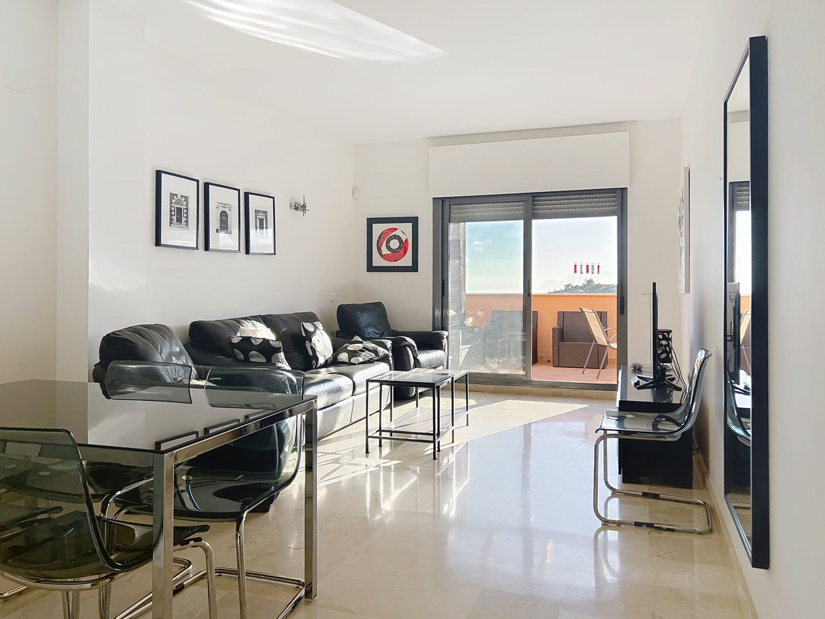 Penthouse te koop in Manilva | 2 slaapkamers H5256703