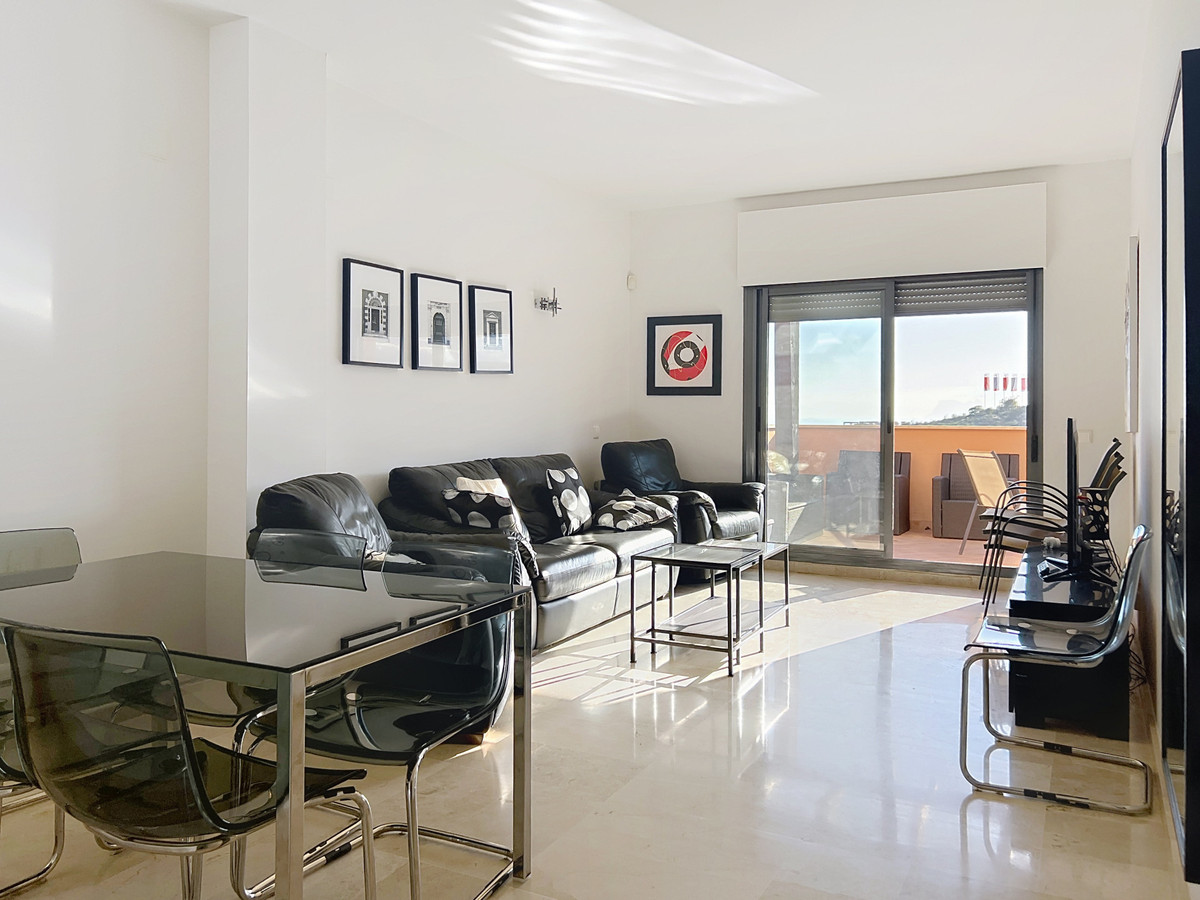 Penthouse te koop in Manilva | 2 slaapkamers H5256703