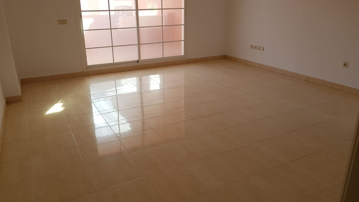 Appartement te koop in Manilva | 2 slaapkamers H5269561
