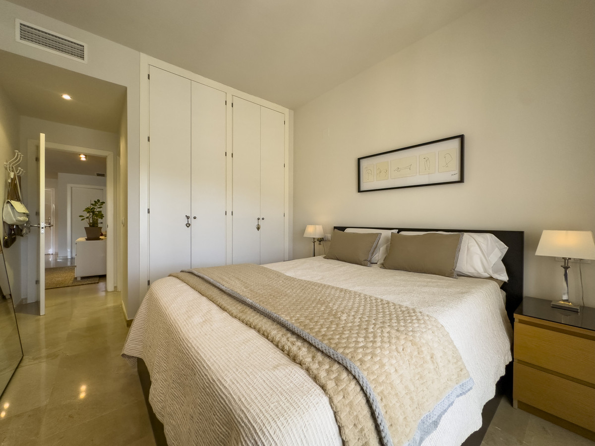 Appartement te koop in Manilva | 2 slaapkamers H5271991