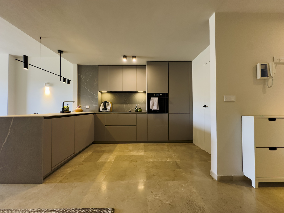 Appartement te koop in Manilva | 2 slaapkamers H5271991