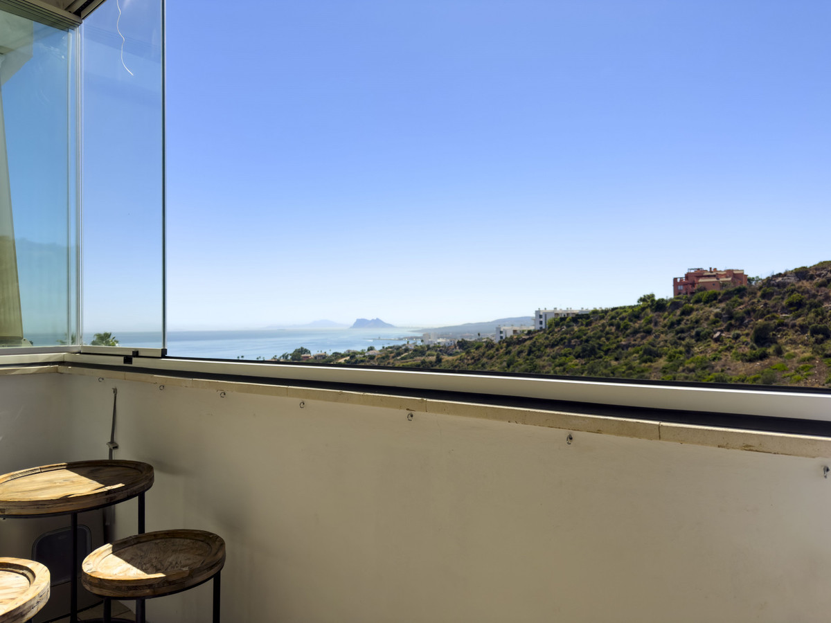 Appartement te koop in Manilva | 2 slaapkamers H5271991