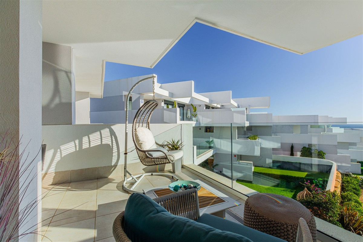 Appartement te koop in Manilva | 2 slaapkamers H5274895