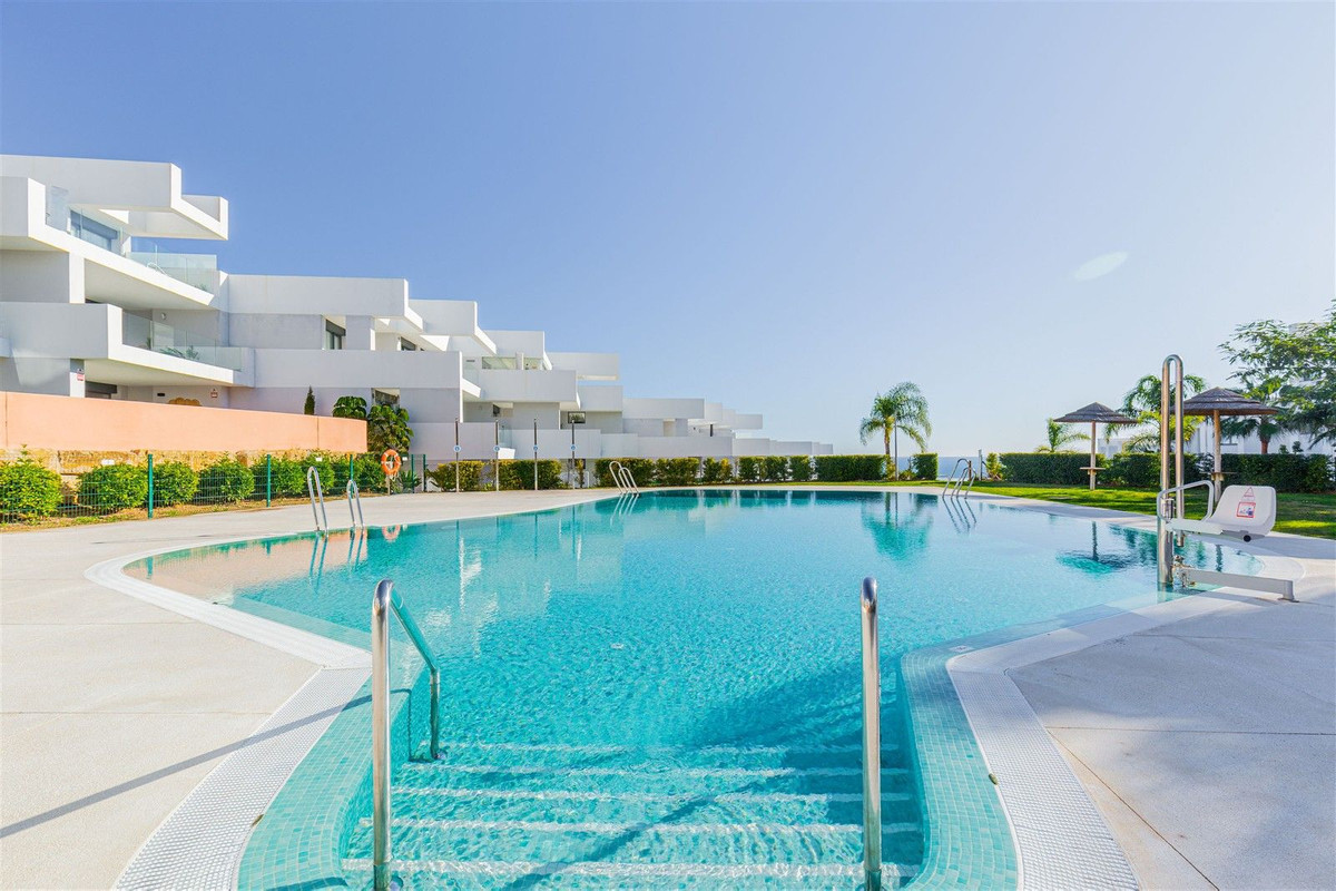 Appartement te koop in Manilva | 2 slaapkamers H5274895