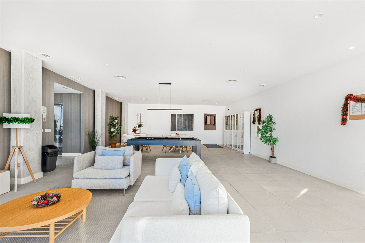 Appartement te koop in Manilva | 2 slaapkamers H5274895