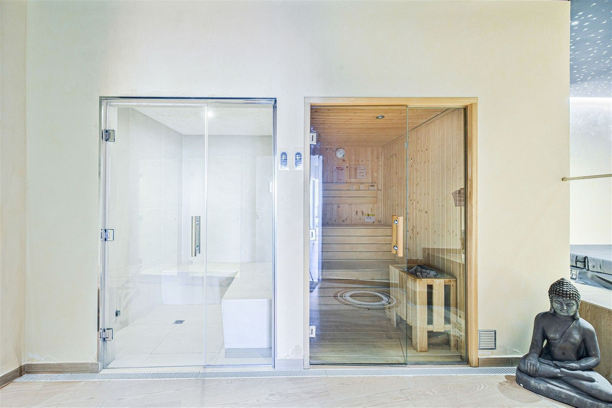 Appartement te koop in Manilva | 2 slaapkamers H5274895