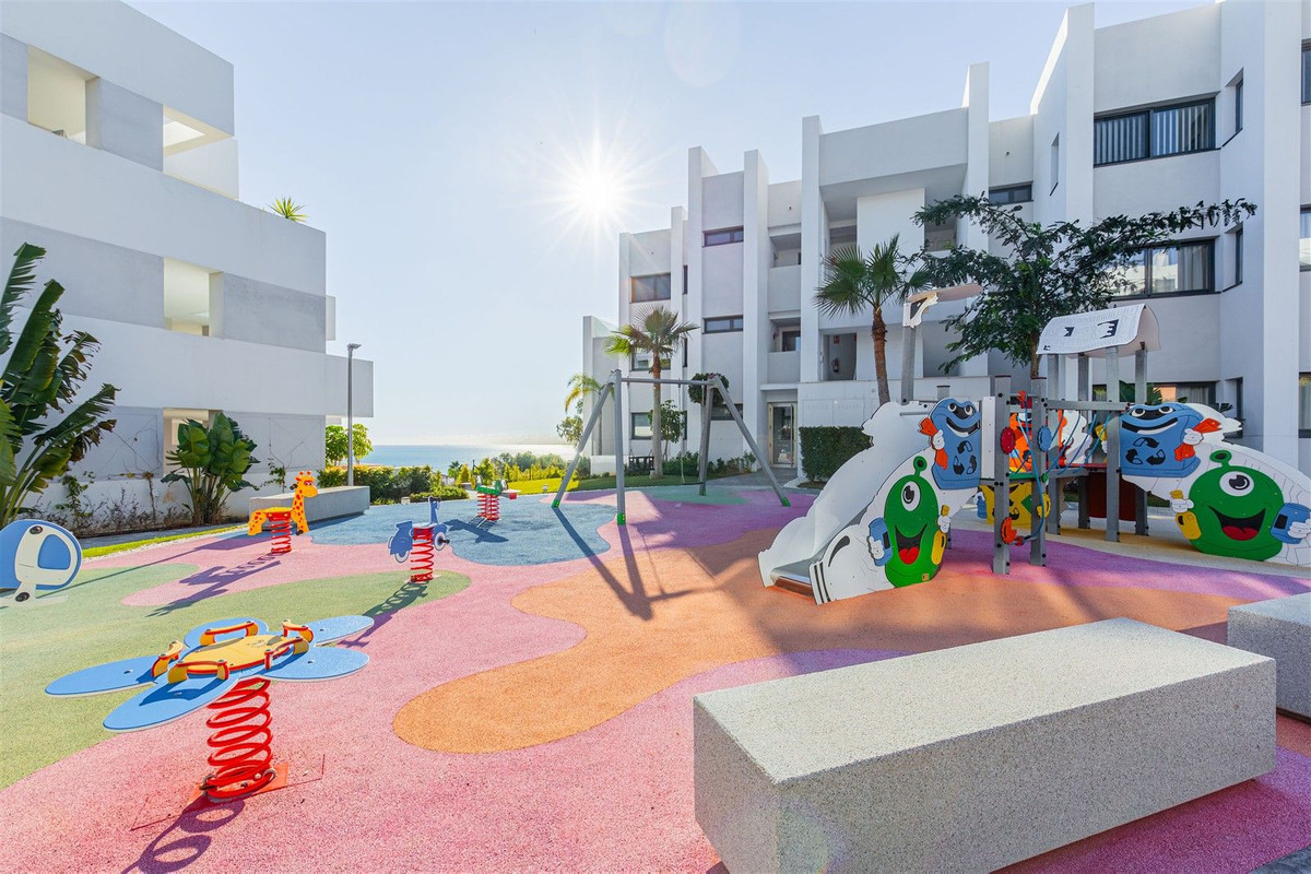 Appartement te koop in Manilva | 2 slaapkamers H5274895