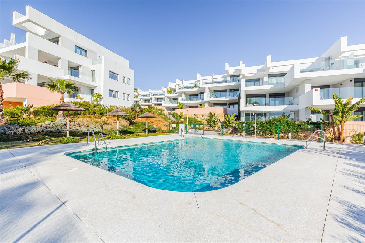 Appartement te koop in Manilva | 2 slaapkamers H5274895