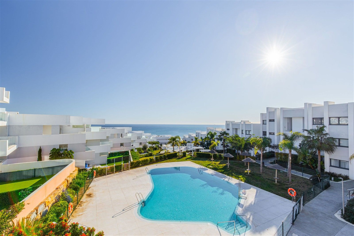 Appartement te koop in Manilva | 2 slaapkamers H5274895