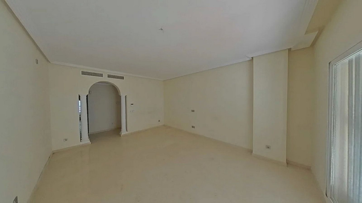 Appartement te koop in Manilva | 2 slaapkamers H5297092